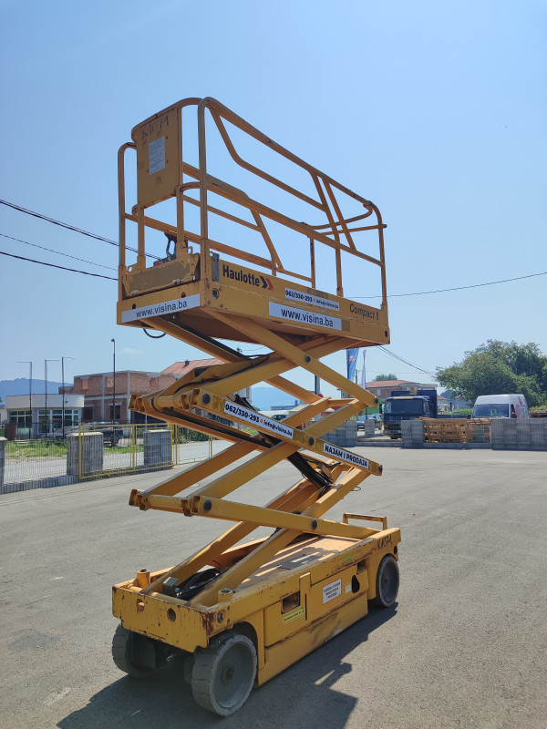 Škarasta / makazasta platforma Haulotte Compact 8