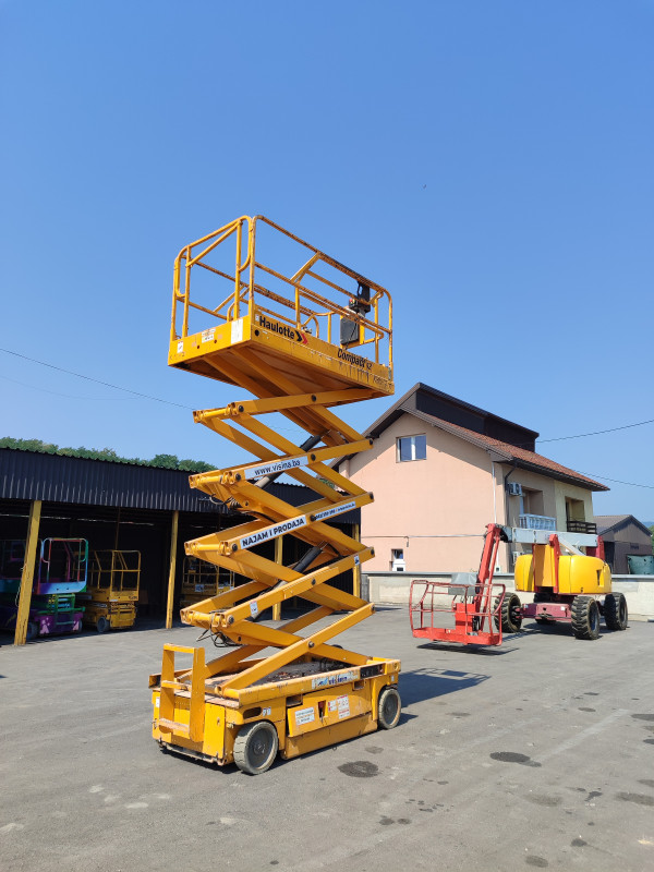 Makazasta platforma / korpa / dizalica Haulotte COMPACT 12