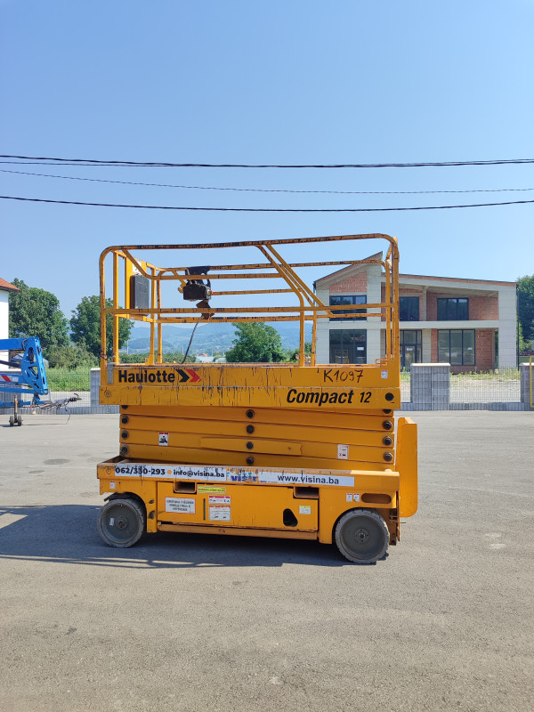 Makazasta platforma / korpa / dizalica Haulotte COMPACT 12