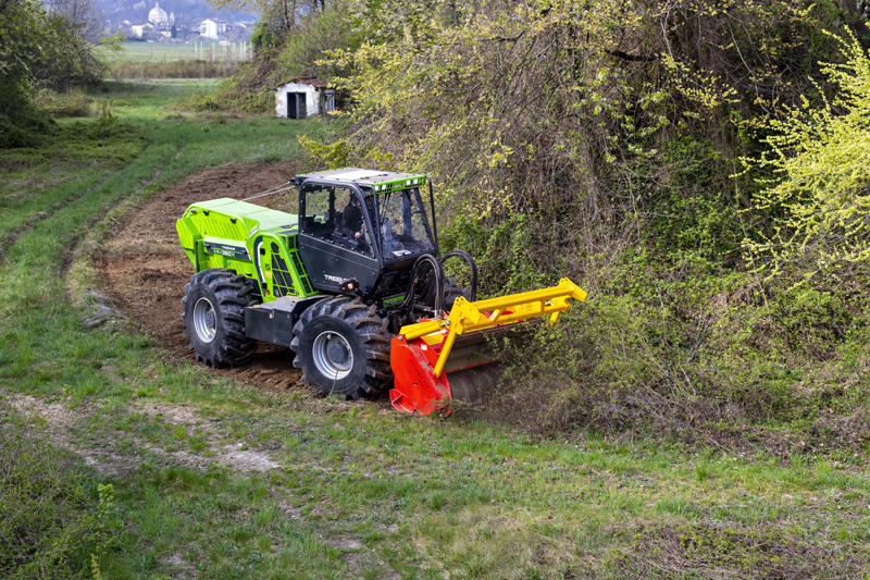 Merlo TreEmme X traktor s nosačem priključaka