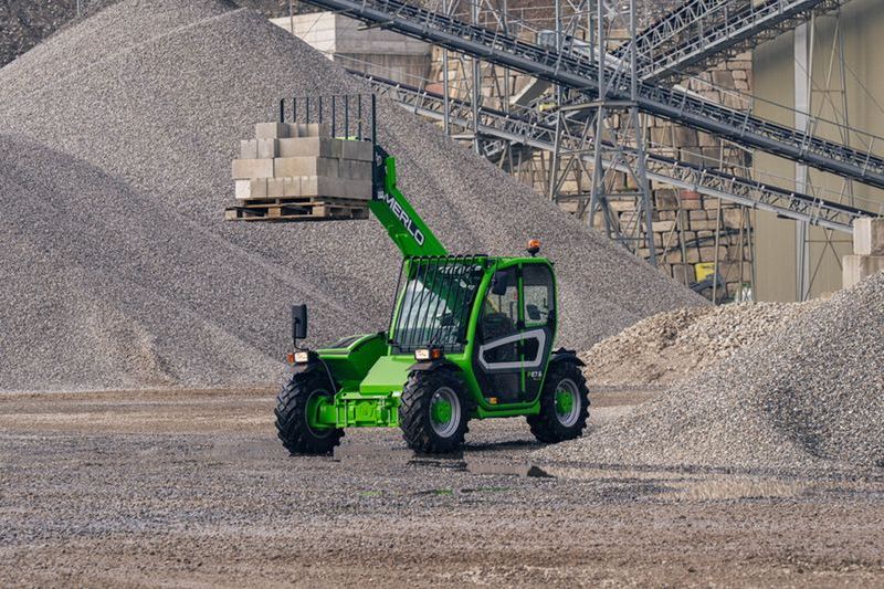 Merlo kompaktni telehendleri